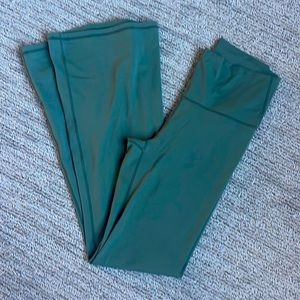 Fabletics Purelux flare leggings